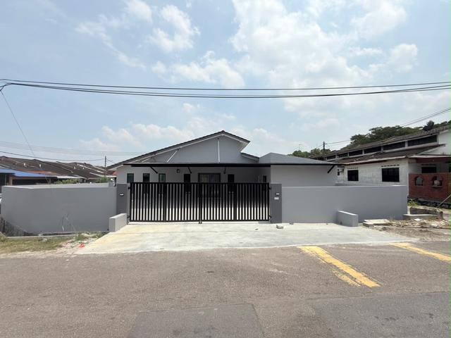 Terraced House for sale in Ulu Tiram, Johor