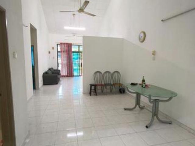 Terraced House for sale in Ulu Tiram, Johor