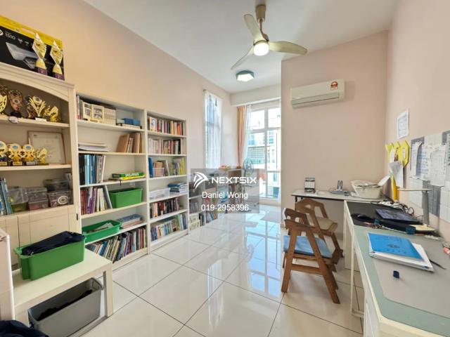 Residential House for sale in Ulu Tiram, Johor