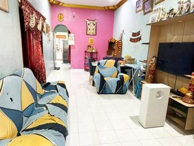 Terraced House for sale in Ulu Tiram, Johor