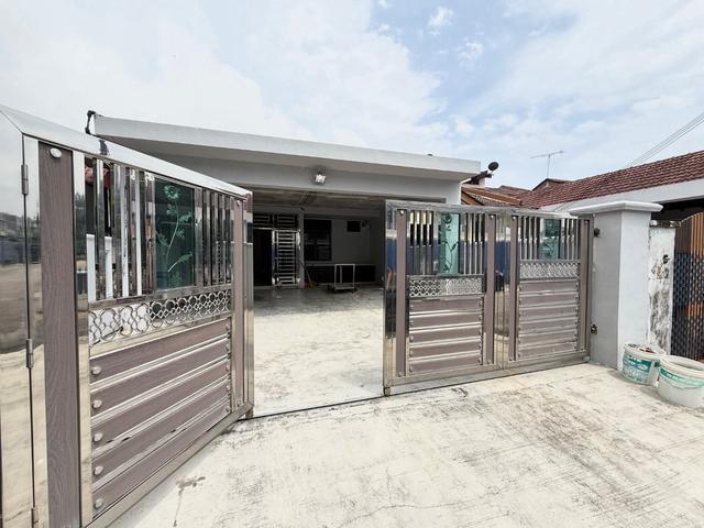 Terraced House for rent in Ulu Tiram, Johor