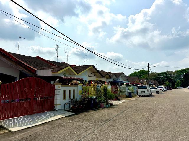 Terraced House for sale in Ulu Tiram, Johor