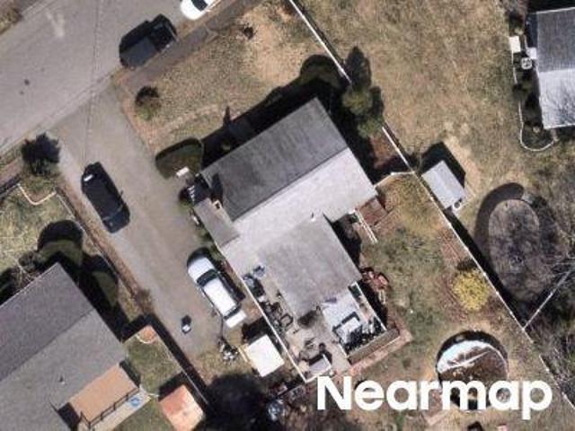 House for sale in Wakefield, Massachusetts