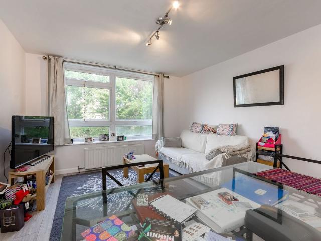 Apartment for rent in London Borough of Wandsworth, Greater London