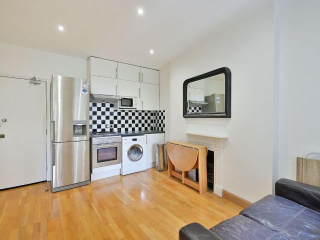 Apartment for rent in London Borough of Wandsworth, Greater London