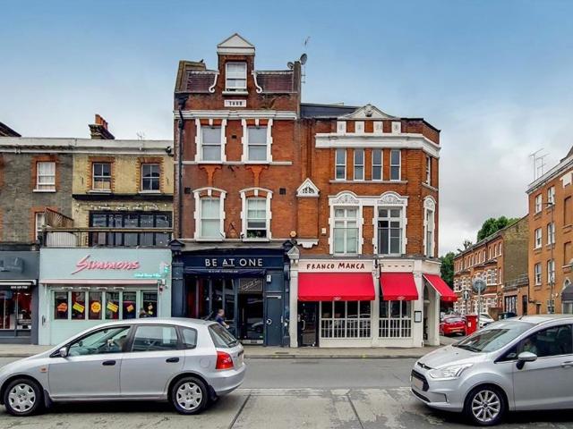 Apartment for rent in Putney, Greater London