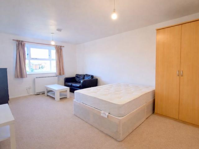 Apartment for rent in Putney, Greater London