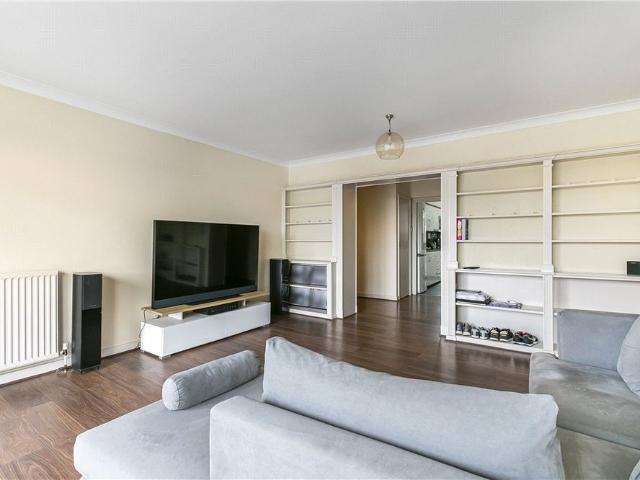 Apartment for rent in London Borough of Wandsworth, Greater London