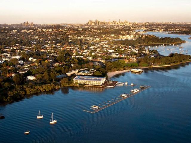Retail for rent in Putney, Sydney