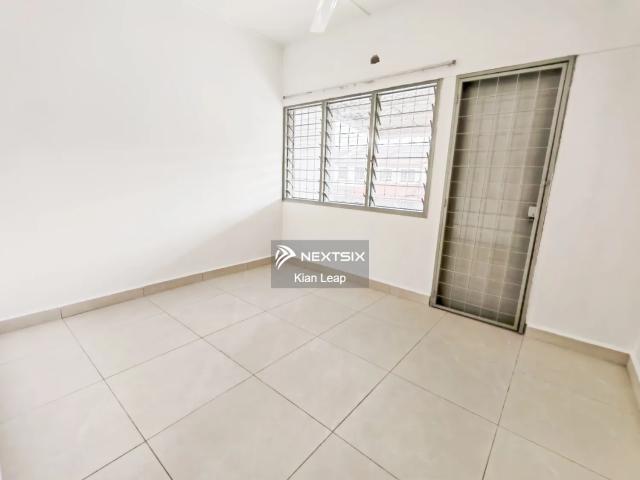 Residential House for sale in Petaling, Subang Jaya