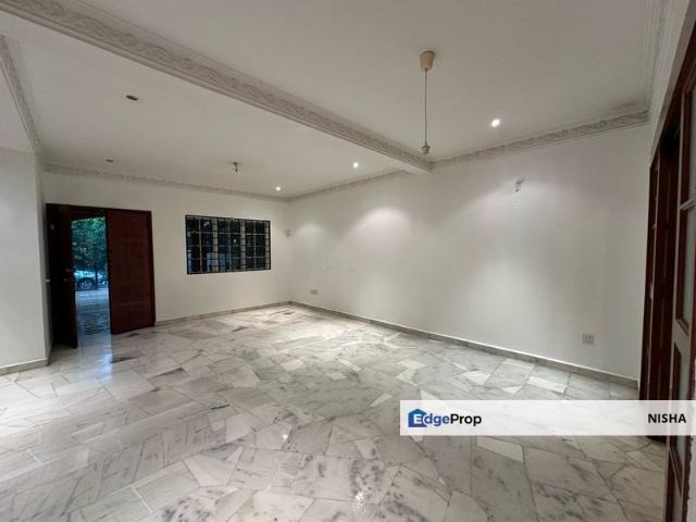 House for sale in Petaling, Subang Jaya
