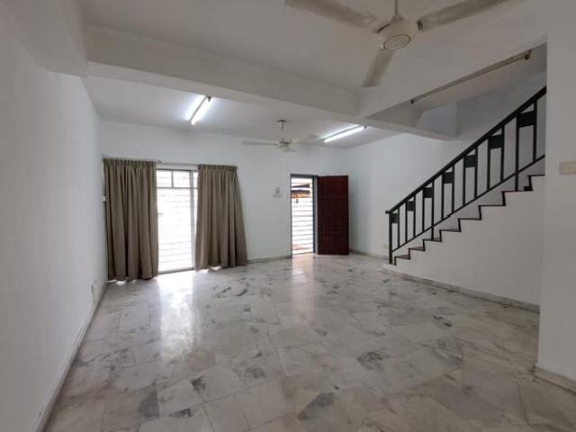 Terraced House for rent in Petaling, Subang Jaya