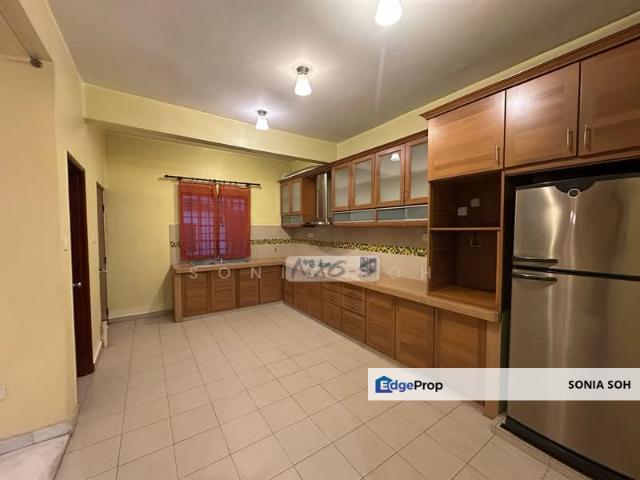 House for sale in Petaling, Subang Jaya