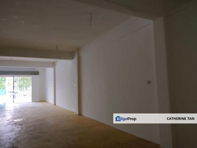 Shop for rent in Petaling, Subang Jaya