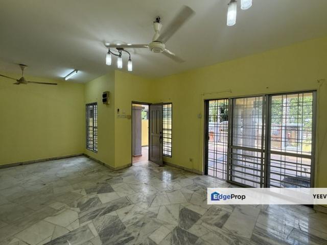 House for sale in Petaling, Subang Jaya
