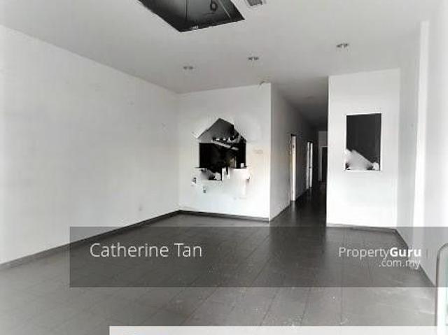 Shop for rent in Petaling, Subang Jaya