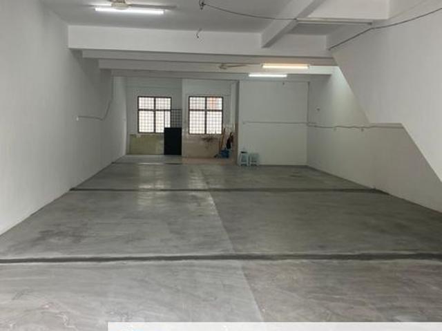 Shop for rent in Petaling, Subang Jaya