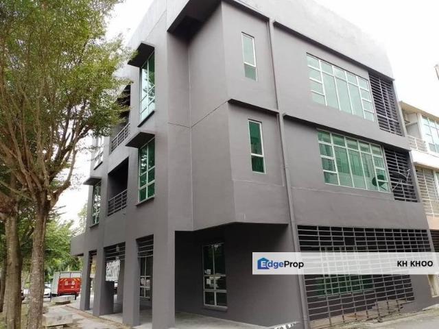 Shop for rent in Petaling, Subang Jaya