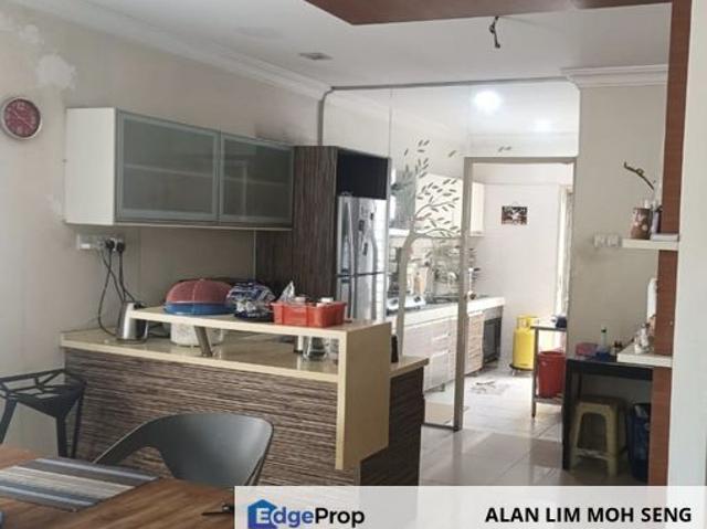 House for sale in Petaling, Subang Jaya