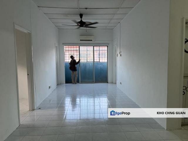 Condominium for sale in Petaling, Subang Jaya