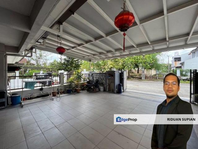 House for sale in Putra Heights, Majlis Bandaraya Subang Jaya
