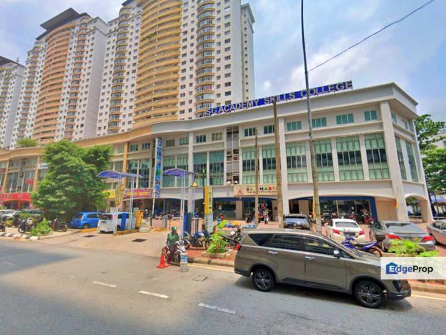 Shop for rent in Country Heights Damansara, Kuala Lumpur