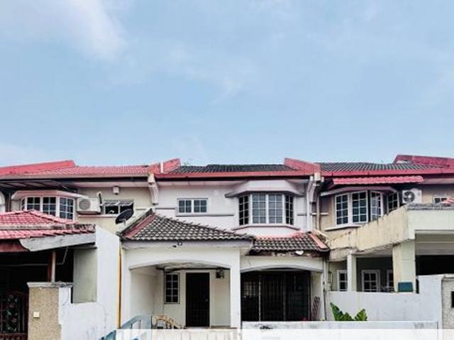 House for sale in Country Heights Damansara, Kuala Lumpur