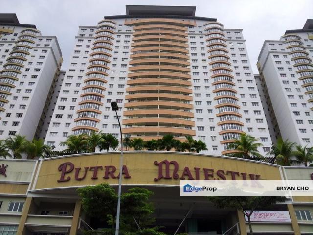 Condominium for sale in Country Heights Damansara, Kuala Lumpur