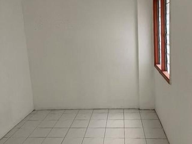 Apartment for sale in Kajang, Langat