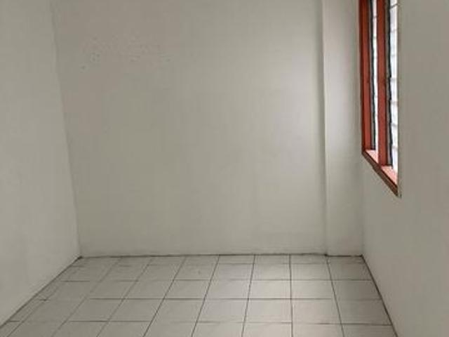 Apartment for sale in Kajang, Langat