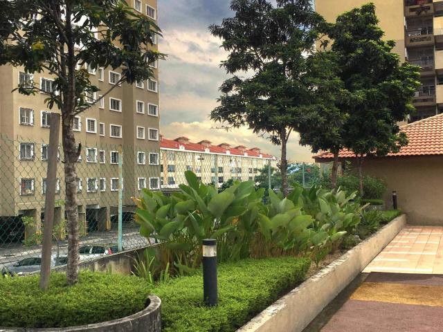 Room for rent in Country Heights Damansara, Kuala Lumpur