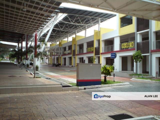 Shop for sale in Petaling, Subang Jaya