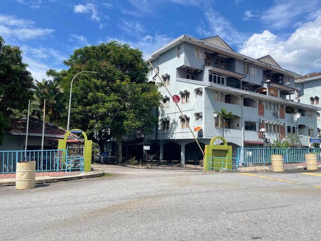 Apartment for sale in Country Heights Damansara, Kuala Lumpur