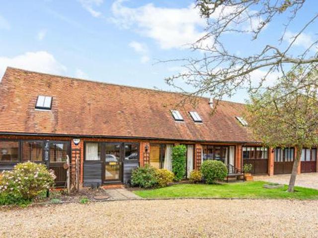 House for sale in Tring, Dacorum