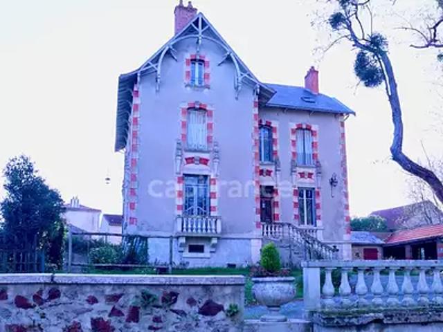 Maison vente à Fontenay-le-Comte, Puy-de-serre