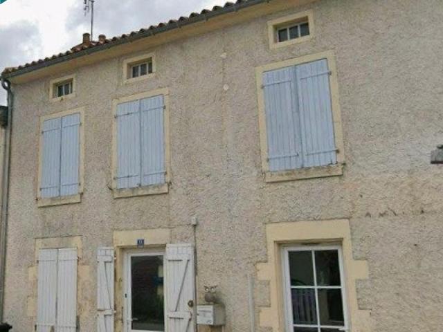 Maison vente à Fontenay-le-Comte, Puy-de-serre