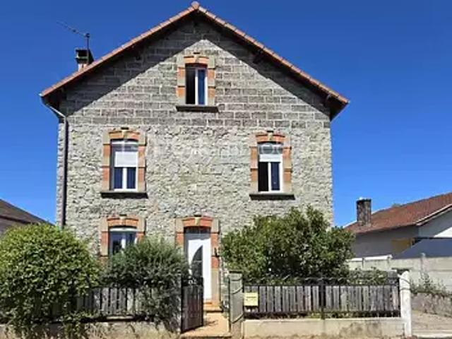 Maison vente à Thiers, Puy-guillaume