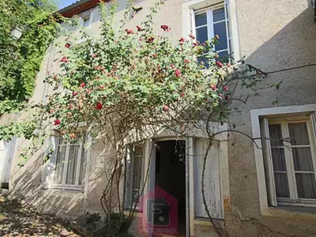 Maison vente à Le Bourg Neuf-est, Puy-l'Évêque