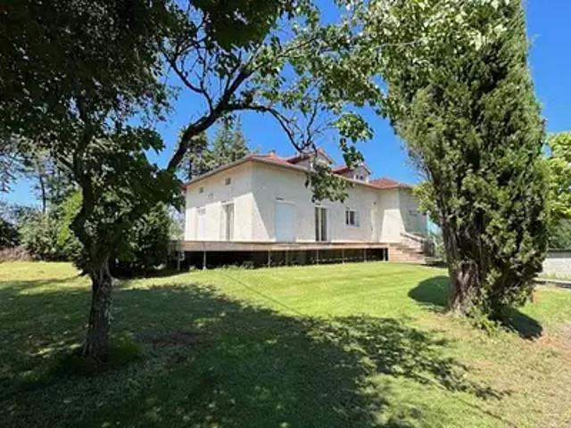 Maison vente à Laval, Puycelsi