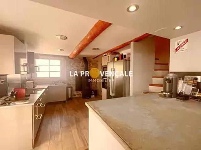 Maison vente à Aix-en-Provence, Puyloubier