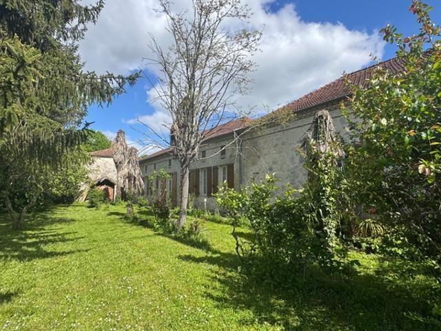 Maison vente à Agen, Saint-caprais-de-lerm