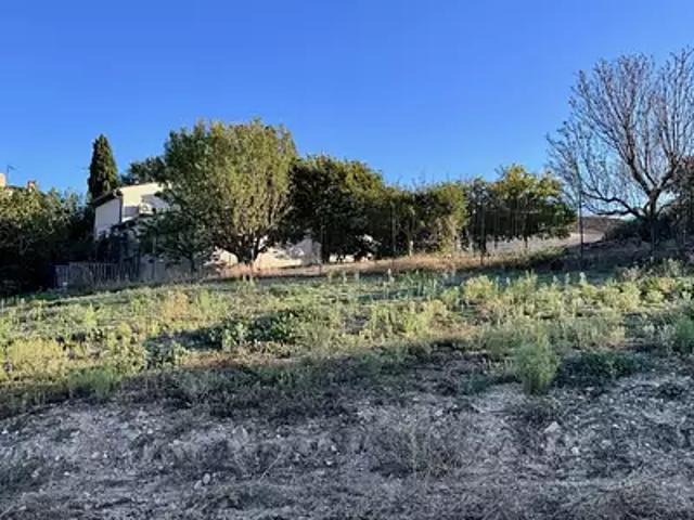 Terrain vente à Aix-en-Provence, Aix-en-provence