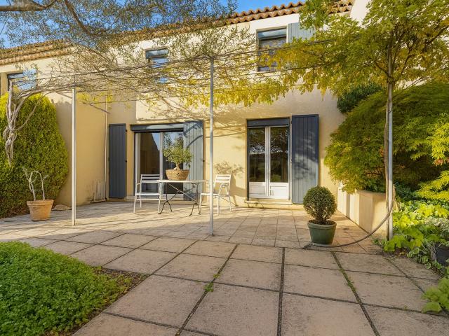 Villa vente à Aix-en-Provence, Aix-en-provence