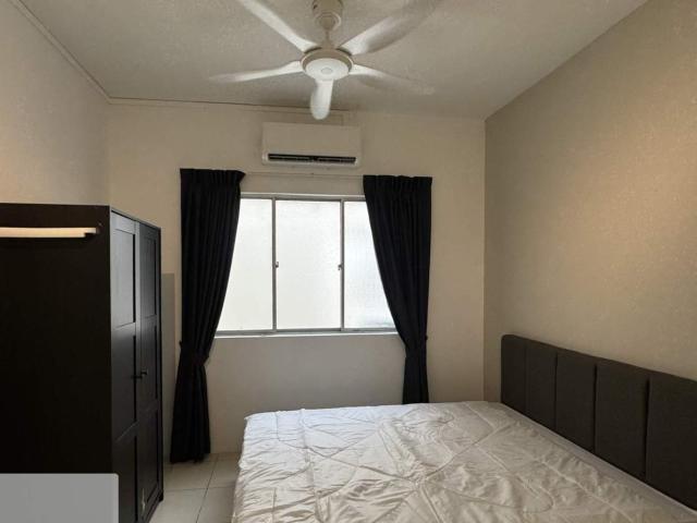 Room for rent in Country Heights Damansara, Kuala Lumpur