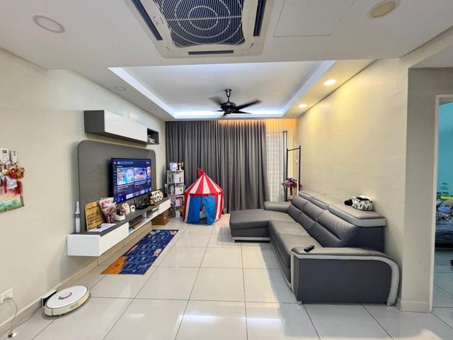Condominium for rent in Country Heights Damansara, Kuala Lumpur