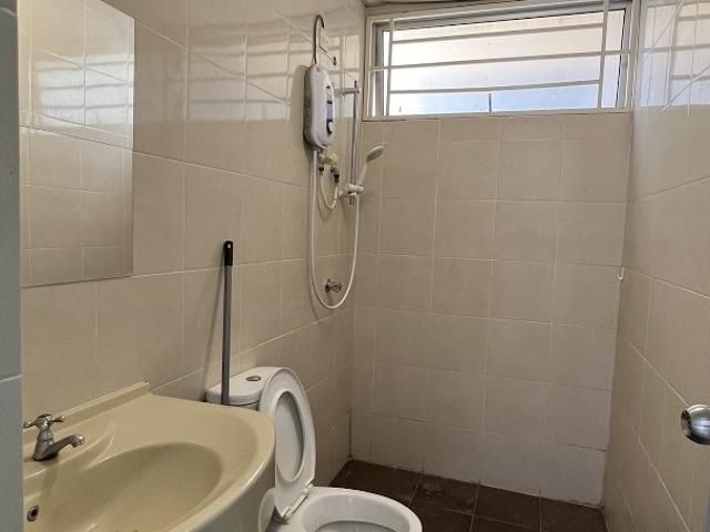 Room for rent in Country Heights Damansara, Kuala Lumpur