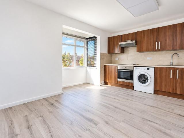 Apartment for rent in Lower Edmonton, Edmonton