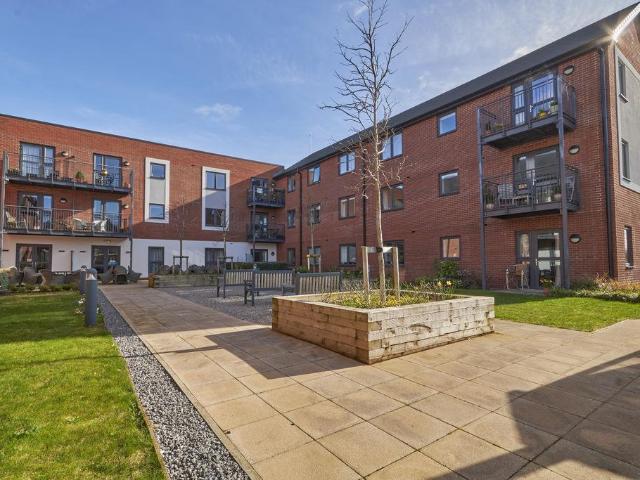 Apartment for rent in Watergate, Devon