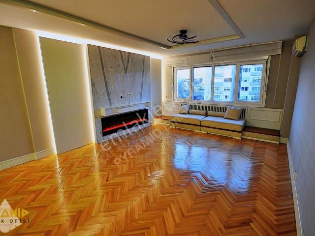 Bakirköy, İstanbul içerisinde kiralık mülk