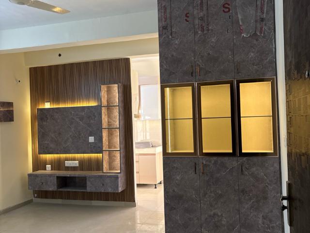 Flat for rent in Hariana
